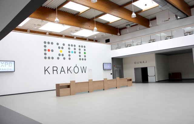 20-miedzynarodowe-centrum-targowo-kongresowe-expo-krakow-lobby.jpg